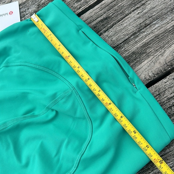 LULULEMON SWIFT SPEED TIGHT 28” SIZE 4 MALDIVES GREEN NWT 💚 - Picture 3 of 4